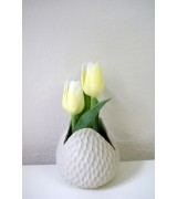 Vázička Carve s umělými tulipány